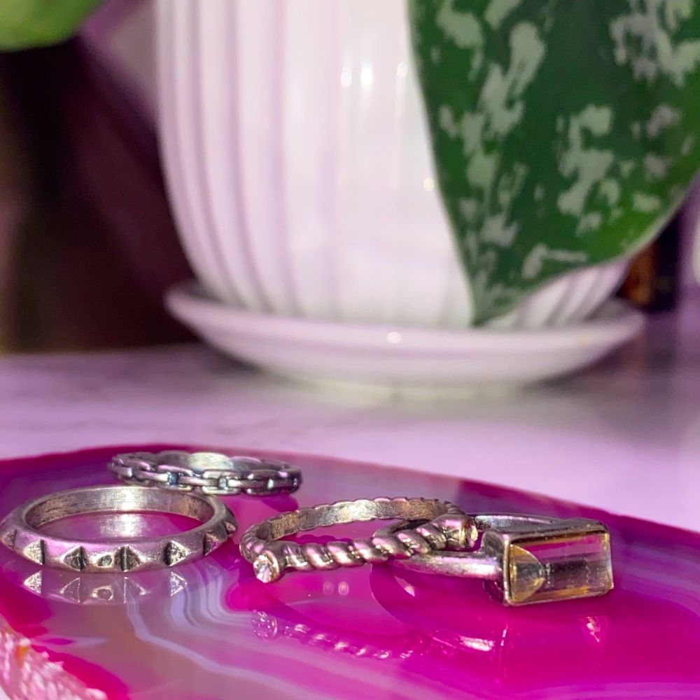 Simple Rings Set (4) - Picture 6 of 6
